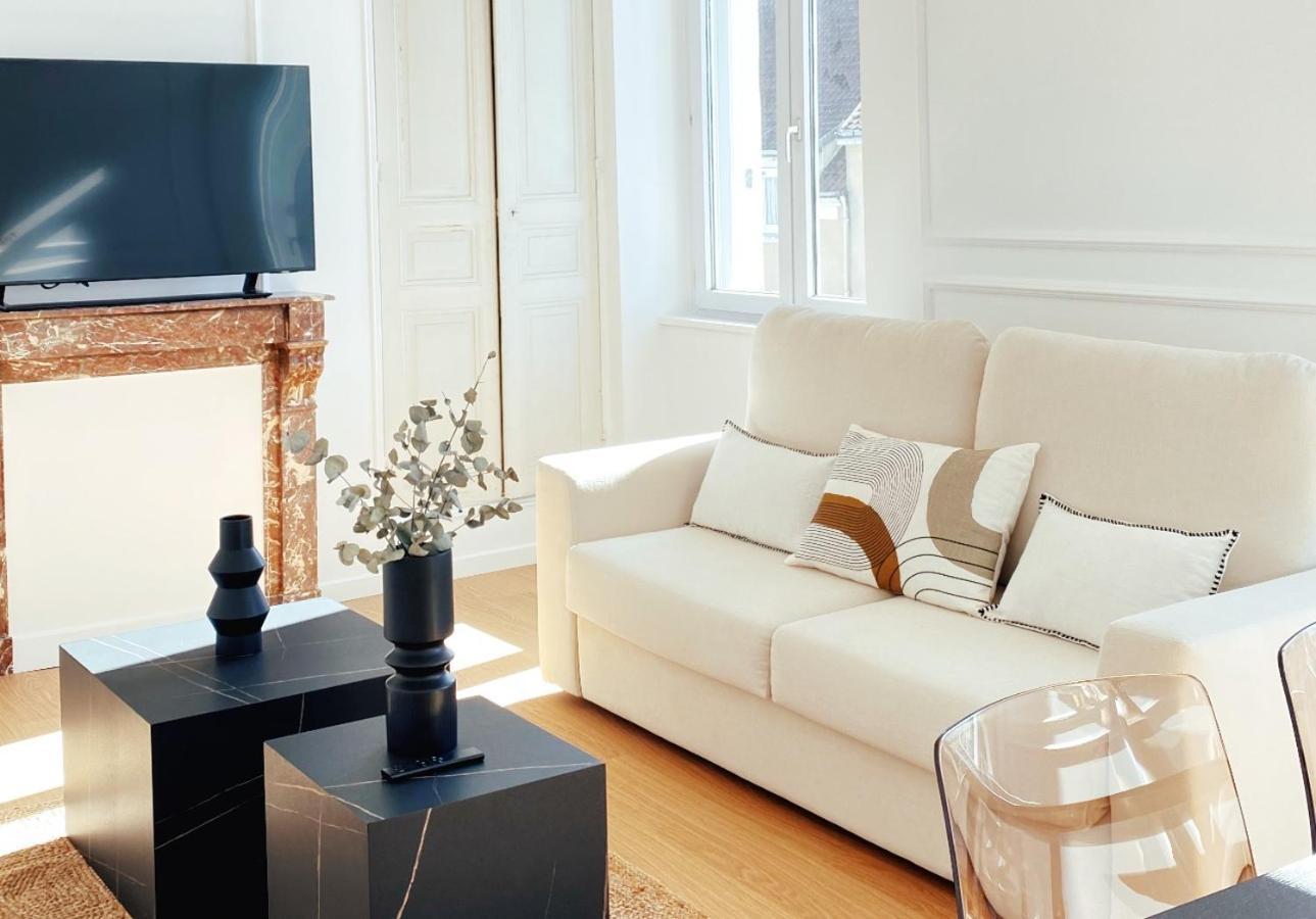 Le Haussmann ⸱ Stationnement Gratuit ⸱ Fibre Διαμέρισμα Déols Εξωτερικό φωτογραφία